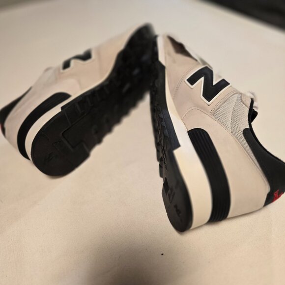 New Balance 1300 sneakers - Picture 6 of 10